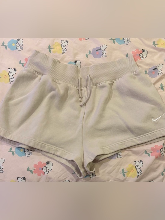 Nike Pants - Nike Women's Cream Drawstring Athletic Shorts